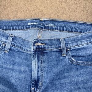 Women’s mid rise boyfriend WOW jeans worn once size 12